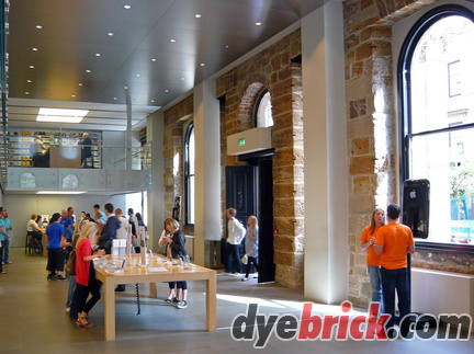 apple-store-glasgow